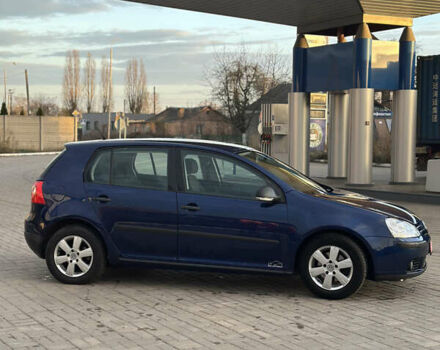 Синий Фольксваген Гольф, объемом двигателя 1.6 л и пробегом 206 тыс. км за 5950 $, фото 94 на Automoto.ua