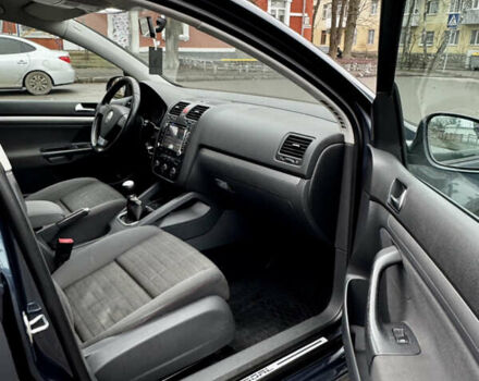 Синий Фольксваген Гольф, объемом двигателя 1.4 л и пробегом 252 тыс. км за 6500 $, фото 29 на Automoto.ua