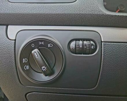 Синий Фольксваген Гольф, объемом двигателя 1.6 л и пробегом 178 тыс. км за 6700 $, фото 15 на Automoto.ua