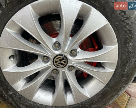 Синий Фольксваген Гольф, объемом двигателя 1.6 л и пробегом 300 тыс. км за 6200 $, фото 2 на Automoto.ua