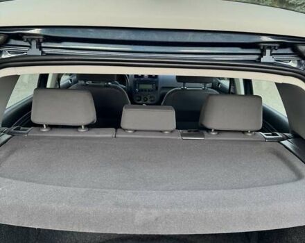 Синий Фольксваген Гольф, объемом двигателя 1.6 л и пробегом 204 тыс. км за 5800 $, фото 14 на Automoto.ua