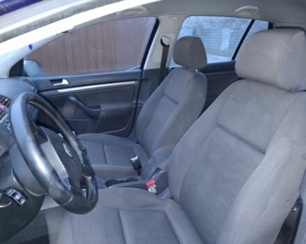 Синий Фольксваген Гольф, объемом двигателя 1 л и пробегом 410 тыс. км за 6300 $, фото 6 на Automoto.ua