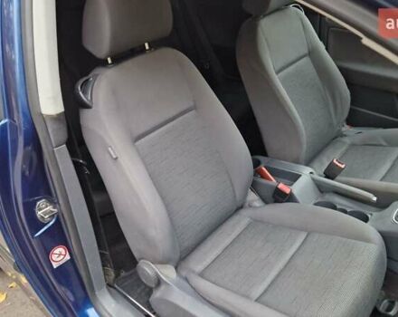 Синий Фольксваген Гольф, объемом двигателя 1.6 л и пробегом 275 тыс. км за 4000 $, фото 8 на Automoto.ua