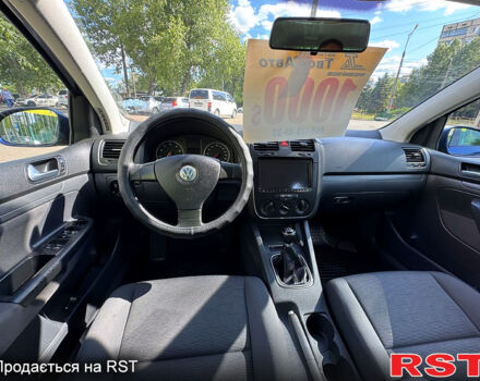 Синій Фольксваген Гольф, об'ємом двигуна 1.4 л та пробігом 245 тис. км за 6400 $, фото 9 на Automoto.ua