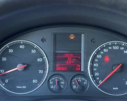 Синий Фольксваген Гольф, объемом двигателя 1.6 л и пробегом 206 тыс. км за 6200 $, фото 22 на Automoto.ua