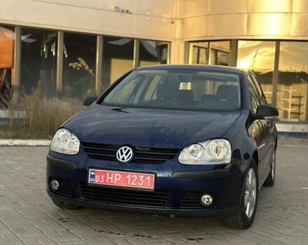 Синий Фольксваген Гольф, объемом двигателя 1.6 л и пробегом 206 тыс. км за 5950 $, фото 88 на Automoto.ua