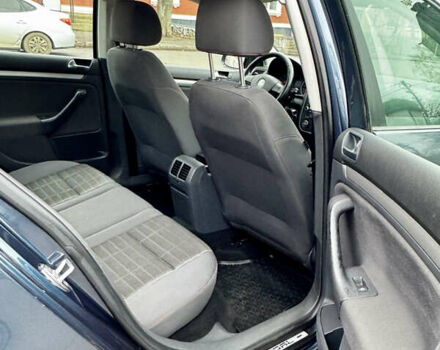 Синий Фольксваген Гольф, объемом двигателя 1.4 л и пробегом 252 тыс. км за 6500 $, фото 33 на Automoto.ua