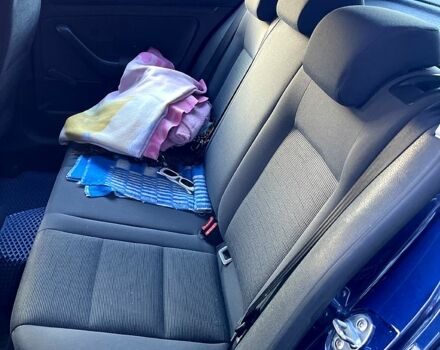 Синий Фольксваген Гольф, объемом двигателя 1.6 л и пробегом 230 тыс. км за 5600 $, фото 6 на Automoto.ua