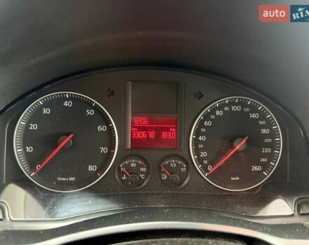 Синій Фольксваген Гольф, об'ємом двигуна 1.6 л та пробігом 331 тис. км за 5990 $, фото 16 на Automoto.ua