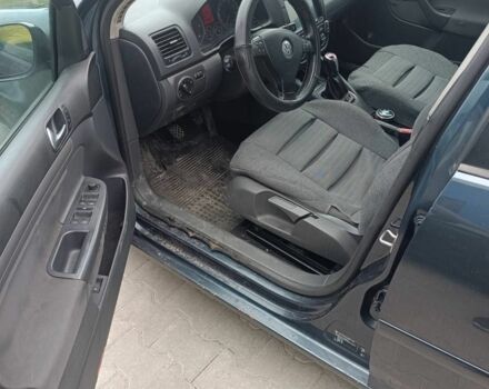 Синий Фольксваген Гольф, объемом двигателя 2 л и пробегом 337 тыс. км за 4500 $, фото 6 на Automoto.ua