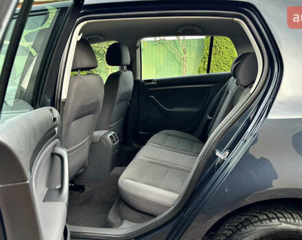 Синий Фольксваген Гольф, объемом двигателя 1.6 л и пробегом 154 тыс. км за 6346 $, фото 29 на Automoto.ua