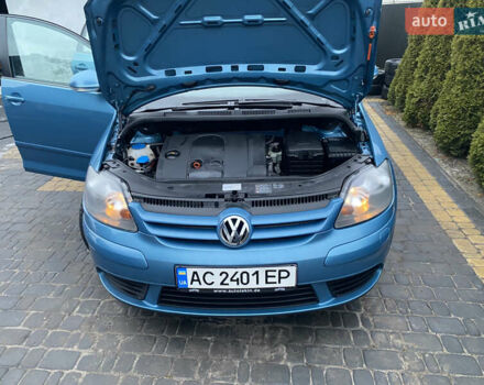 Синий Фольксваген Гольф, объемом двигателя 1.6 л и пробегом 235 тыс. км за 5000 $, фото 11 на Automoto.ua