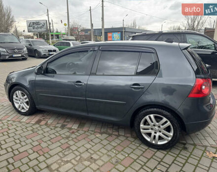Синий Фольксваген Гольф, объемом двигателя 1.39 л и пробегом 261 тыс. км за 4750 $, фото 5 на Automoto.ua
