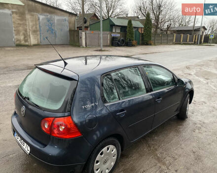 Синій Фольксваген Гольф, об'ємом двигуна 1.39 л та пробігом 309 тис. км за 4400 $, фото 7 на Automoto.ua