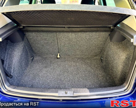 Синій Фольксваген Гольф, об'ємом двигуна 1.4 л та пробігом 245 тис. км за 6400 $, фото 11 на Automoto.ua