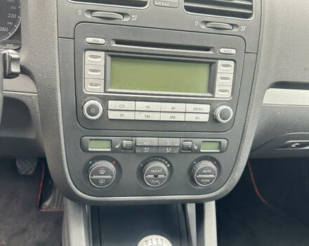 Синий Фольксваген Гольф, объемом двигателя 1.6 л и пробегом 230 тыс. км за 6200 $, фото 8 на Automoto.ua