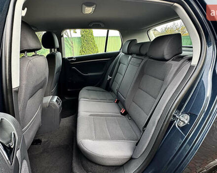 Синий Фольксваген Гольф, объемом двигателя 1.6 л и пробегом 154 тыс. км за 6346 $, фото 30 на Automoto.ua