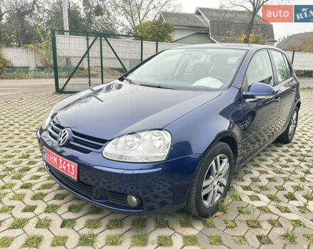 Синий Фольксваген Гольф, объемом двигателя 1.6 л и пробегом 230 тыс. км за 6200 $, фото 1 на Automoto.ua