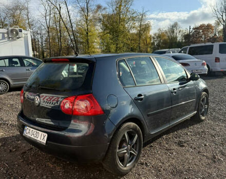 Синий Фольксваген Гольф, объемом двигателя 1.6 л и пробегом 233 тыс. км за 4900 $, фото 4 на Automoto.ua