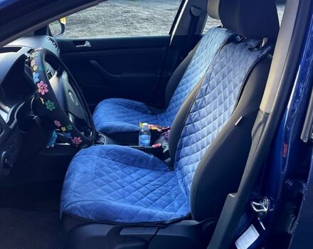 Синий Фольксваген Гольф, объемом двигателя 1.6 л и пробегом 230 тыс. км за 5600 $, фото 8 на Automoto.ua