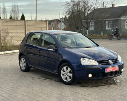 Синий Фольксваген Гольф, объемом двигателя 1.6 л и пробегом 206 тыс. км за 5950 $, фото 63 на Automoto.ua