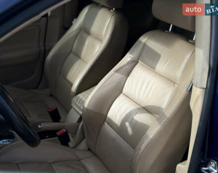 Синий Фольксваген Гольф, объемом двигателя 1.6 л и пробегом 176 тыс. км за 6900 $, фото 12 на Automoto.ua