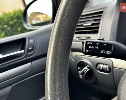 Синий Фольксваген Гольф, объемом двигателя 1.6 л и пробегом 154 тыс. км за 6346 $, фото 50 на Automoto.ua