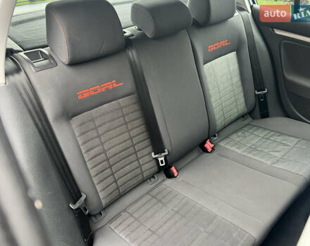 Синий Фольксваген Гольф, объемом двигателя 1.4 л и пробегом 174 тыс. км за 5950 $, фото 9 на Automoto.ua