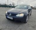 Синий Фольксваген Гольф, объемом двигателя 1.9 л и пробегом 334 тыс. км за 5000 $, фото 2 на Automoto.ua
