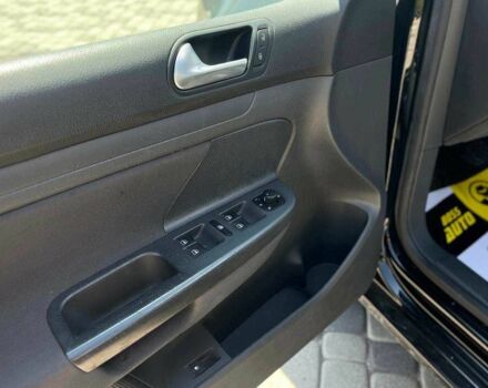 Синий Фольксваген Гольф, объемом двигателя 1.6 л и пробегом 188 тыс. км за 5500 $, фото 9 на Automoto.ua