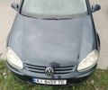 Синий Фольксваген Гольф, объемом двигателя 2 л и пробегом 337 тыс. км за 4500 $, фото 3 на Automoto.ua