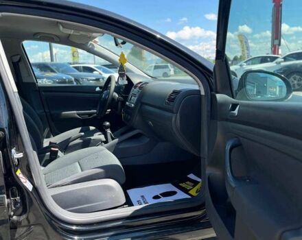 Синий Фольксваген Гольф, объемом двигателя 1.6 л и пробегом 188 тыс. км за 5500 $, фото 20 на Automoto.ua