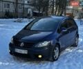 Синій Фольксваген Гольф, об'ємом двигуна 1.39 л та пробігом 300 тис. км за 4750 $, фото 1 на Automoto.ua