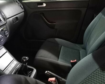 Фольксваген Гольф 2006 в Жовкве на Automoto.ua Синий Фольксваген Гольф, объемом двигателя 1.9 л и пробегом 197 тыс. км за 4000 $, фото 4 на Automoto.ua