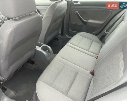 Синій Фольксваген Гольф, об'ємом двигуна 1.6 л та пробігом 228 тис. км за 5650 $, фото 9 на Automoto.ua