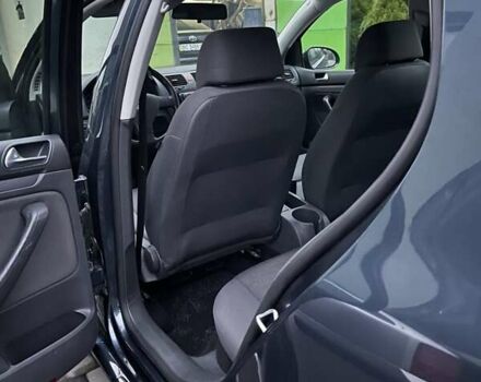 Синій Фольксваген Гольф, об'ємом двигуна 1.6 л та пробігом 176 тис. км за 5800 $, фото 18 на Automoto.ua