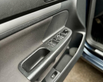 Синий Фольксваген Гольф, объемом двигателя 1.4 л и пробегом 252 тыс. км за 6500 $, фото 17 на Automoto.ua