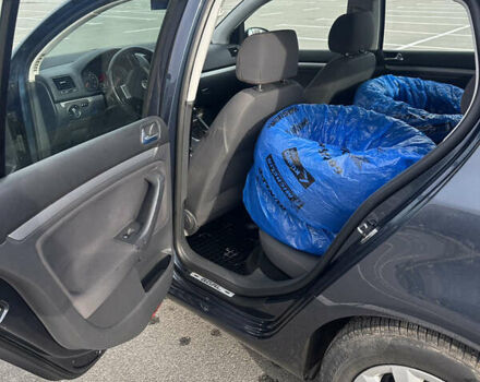 Синий Фольксваген Гольф, объемом двигателя 1.39 л и пробегом 315 тыс. км за 6000 $, фото 10 на Automoto.ua