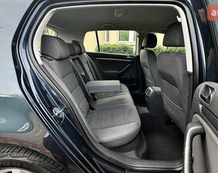 Синий Фольксваген Гольф, объемом двигателя 1.6 л и пробегом 154 тыс. км за 6346 $, фото 33 на Automoto.ua