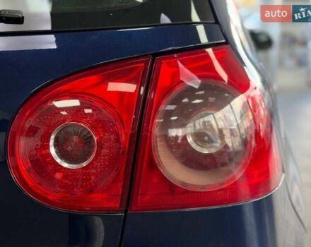 Синій Фольксваген Гольф, об'ємом двигуна 1.6 л та пробігом 331 тис. км за 5990 $, фото 11 на Automoto.ua