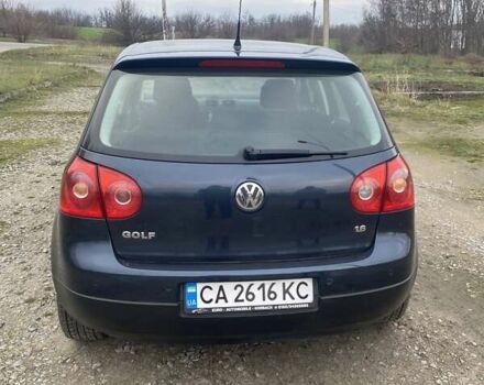 Синий Фольксваген Гольф, объемом двигателя 1.6 л и пробегом 173 тыс. км за 6650 $, фото 1 на Automoto.ua