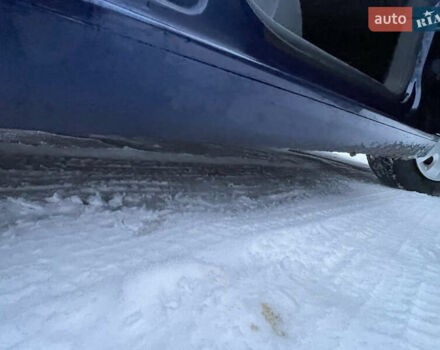 Синий Фольксваген Гольф, объемом двигателя 1.6 л и пробегом 227 тыс. км за 6250 $, фото 13 на Automoto.ua