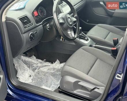 Синий Фольксваген Гольф, объемом двигателя 1.6 л и пробегом 183 тыс. км за 6500 $, фото 8 на Automoto.ua