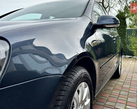 Синий Фольксваген Гольф, объемом двигателя 1.6 л и пробегом 154 тыс. км за 6346 $, фото 7 на Automoto.ua