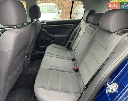 Синій Фольксваген Гольф, об'ємом двигуна 1.6 л та пробігом 200 тис. км за 5799 $, фото 6 на Automoto.ua