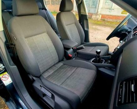 Синий Фольксваген Гольф, объемом двигателя 1.6 л и пробегом 178 тыс. км за 6700 $, фото 14 на Automoto.ua