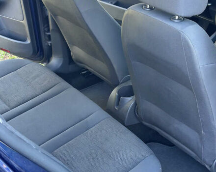 Синий Фольксваген Гольф, объемом двигателя 1.6 л и пробегом 206 тыс. км за 5950 $, фото 108 на Automoto.ua