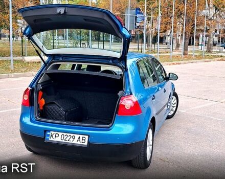 Синій Фольксваген Гольф, об'ємом двигуна 1.6 л та пробігом 243 тис. км за 6300 $, фото 6 на Automoto.ua