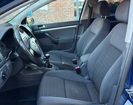 Синий Фольксваген Гольф, объемом двигателя 1.6 л и пробегом 221 тыс. км за 5800 $, фото 19 на Automoto.ua