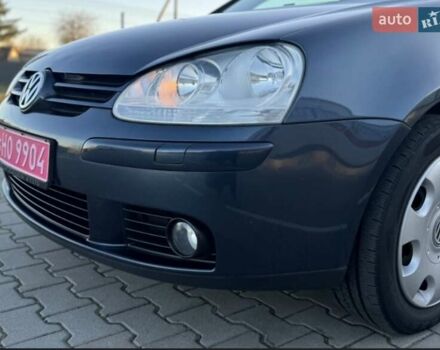 Синий Фольксваген Гольф, объемом двигателя 1.4 л и пробегом 185 тыс. км за 5650 $, фото 24 на Automoto.ua
